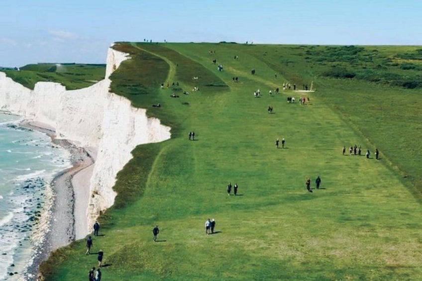Walking the iconic white cliffs of the Seven Sisters 1