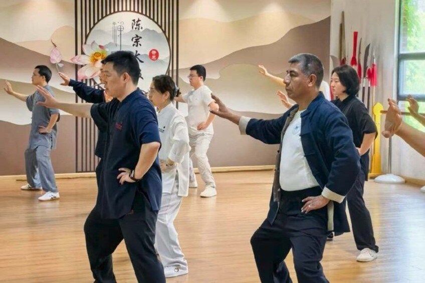 Shanghai:Chinese Wellness Day with Taichi, Pulse Reading and TCM 2