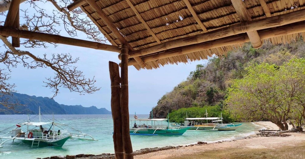 Coron 2-Day Private Tour: Highlights, Lunch and Pickup 2