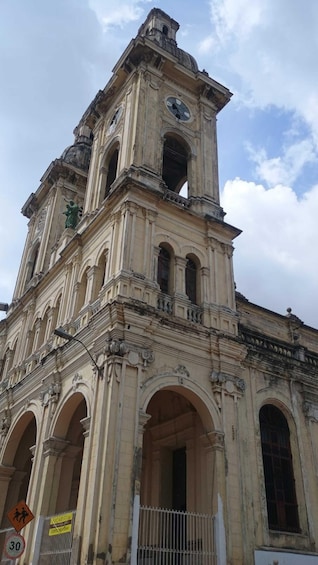 Picture 1 for Activity Tour of some churches in Barranquilla 2