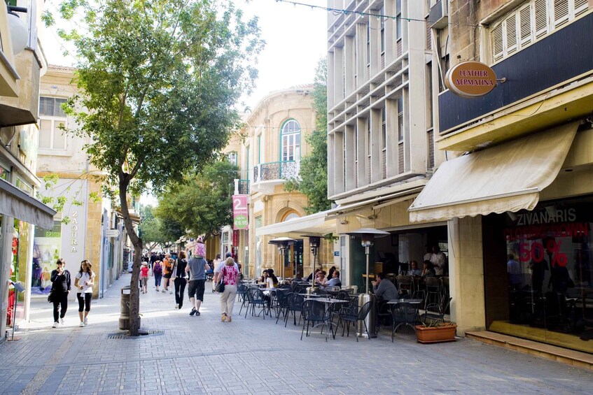 Picture 3 for Activity Nicosia & Larnaca bus tour in Italian language 4
