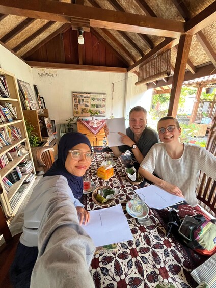 Picture 1 for Activity Fun Learning Bahasa Indonesian with a Native 2