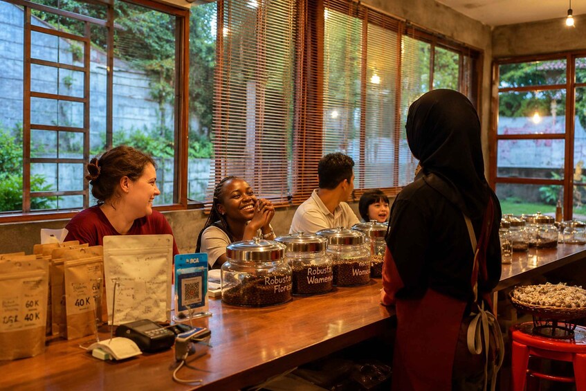 Picture 1 for Activity Yogyakarta Coffee & Chocolate Taste and Brew Experience` 5