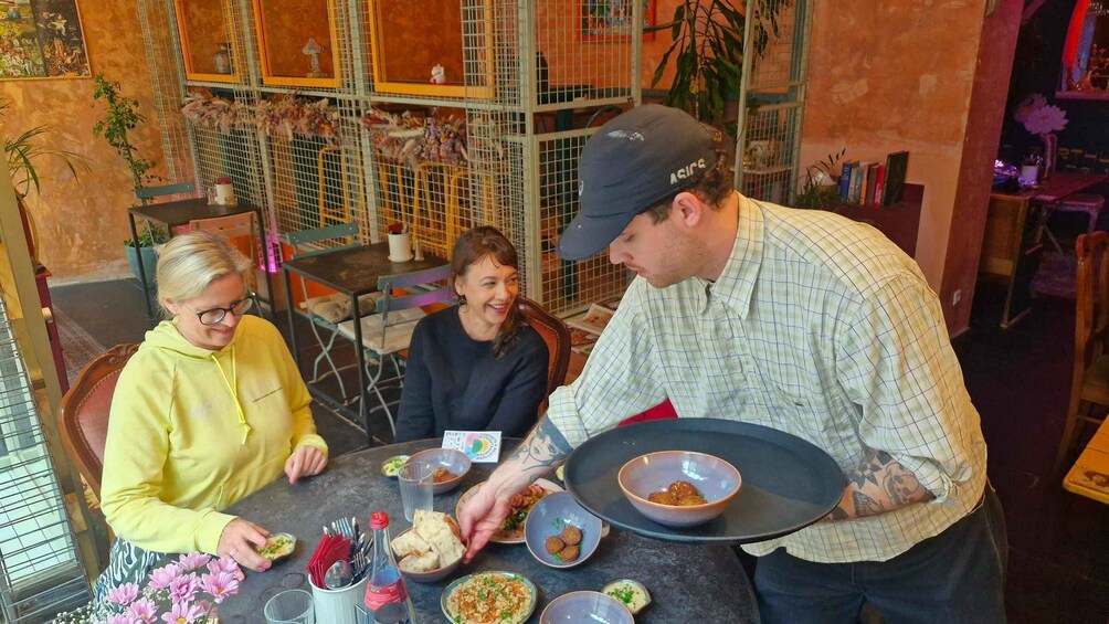 Picture 7 for Activity Saarbrücken: Culinary Veggie Love & City Tour 3