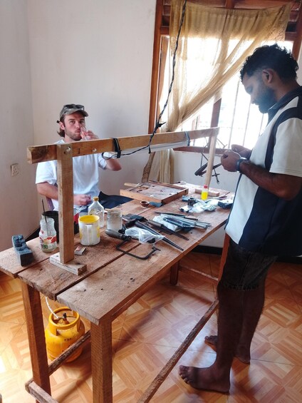 Picture 16 for Activity Unawatuna: Traditional Jewelry Making & Gemstone Workshop 4