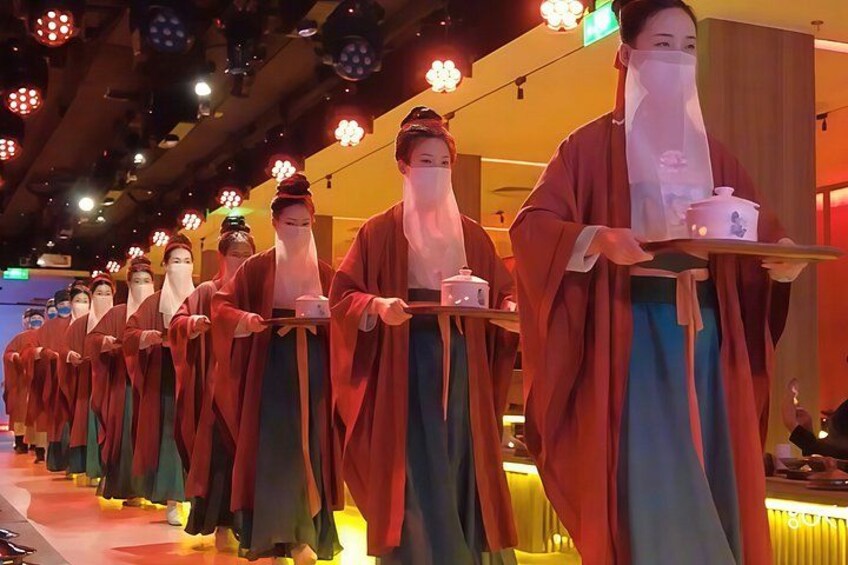 Immersive Han Culture Feast at Shanghai Palace Banquet 1