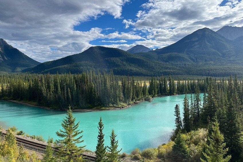 Private Moraine Lake, Lake Louise & Emerald Lake - From Calgary 3