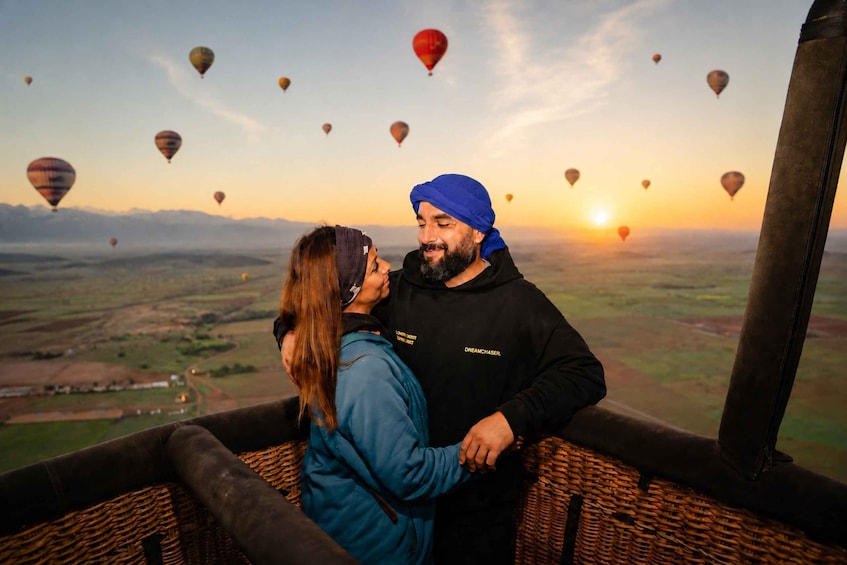 Marrakech: Romantic Hot Air Balloon Ride & Berber Breakfast 1