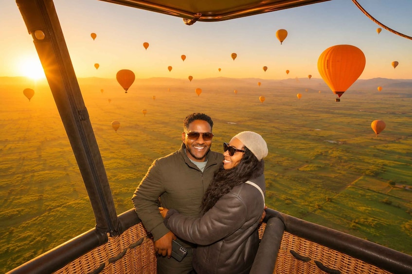 Picture 1 for Activity Marrakech: Romantic Hot Air Balloon Ride & Berber Breakfast 2