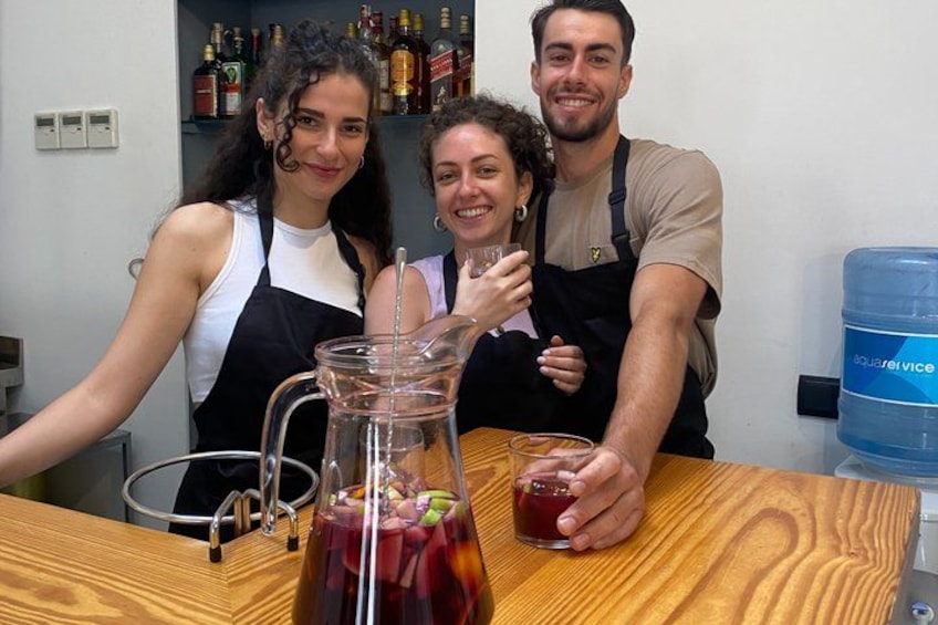Madrid: Paella Sangria and Churro Making Class in the City Center 2