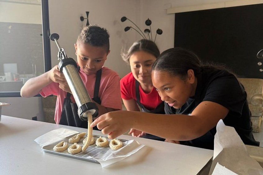 Madrid: Paella Sangria and Churro Making Class in the City Center 3