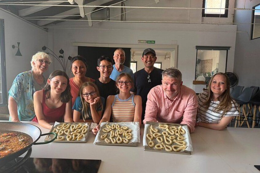 Madrid: Paella Sangria and Churro Making Class in the City Center 4