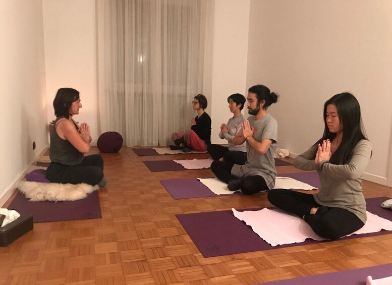 Picture 6 for Activity Milan: Breathe well to live well; Private Breathing Lesson 3