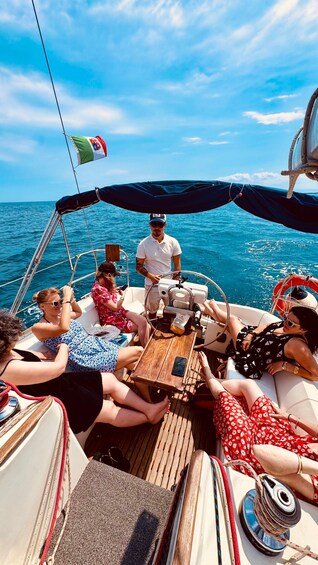 Picture 15 for Activity Catania 1, sailing tour with aperitivo and prosecco, no additional costs 4