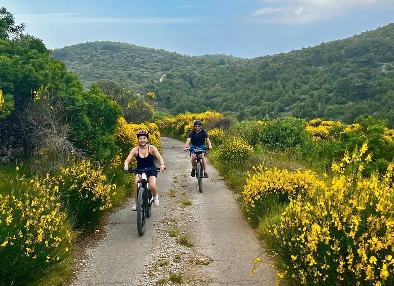 Picture 1 for Activity Hvar Self-Guided E-Bike Tour:3 Beaches & 4 Historic Villages 5