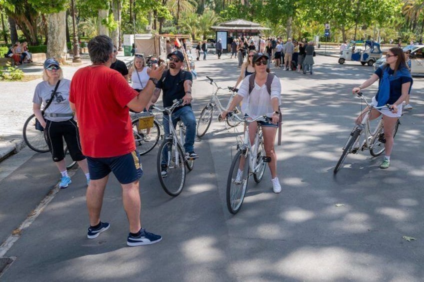 Bike tour of the historic center of Palermo with tasting 3
