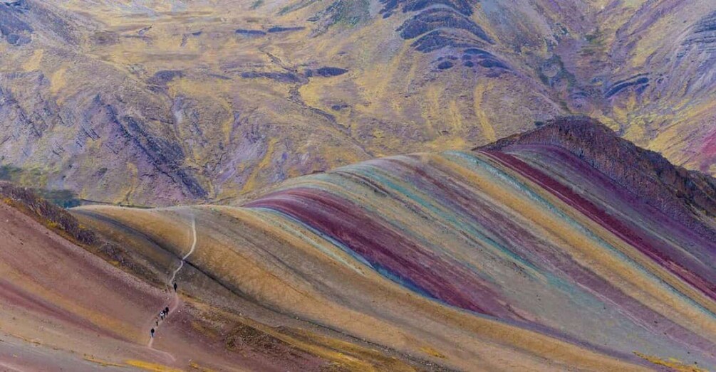 From Cusco: Palcoyo Rainbow Mountain All Included for 1 day 1
