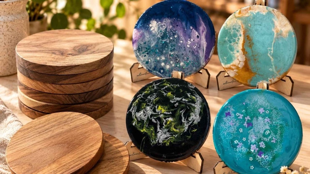 Picture 10 for Activity Brisbane: Resin Art Classes - Cheeseboards & Coasters 2