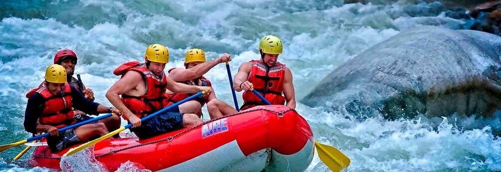 Picture 4 for Activity Cusco: Rafting in Cusipata + Zipline over South Valley 1
