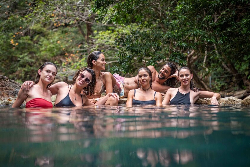Combo Tour: Lunch + Río Negro hotsprings 1