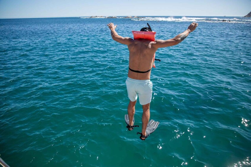 Picture 12 for Activity Cabo San Lucas: Snorkel Fun Cruise & Breakfast 3