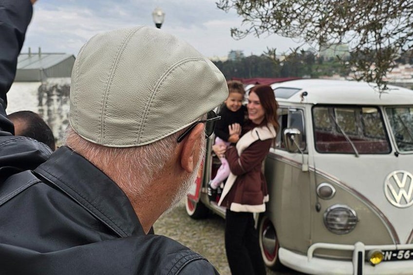 Porto: Exclusive Tour in a Vintage VW Kombi with an Open Roof 4