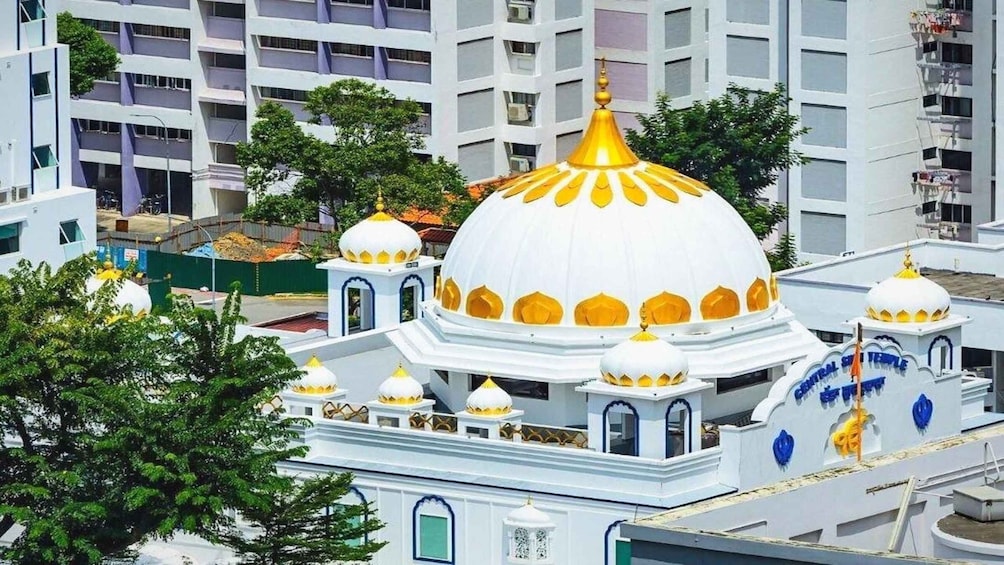Picture 5 for Activity Singapore Spiritual Temples Walking Tour 5