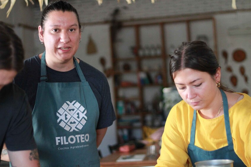 Picture 6 for Activity ✨Make chocolate to take home Oaxacan style ☕️✨ 5
