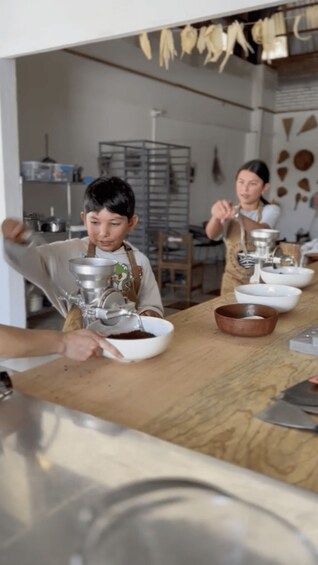 Picture 1 for Activity ✨Make chocolate to take home Oaxacan style ☕️✨ 3