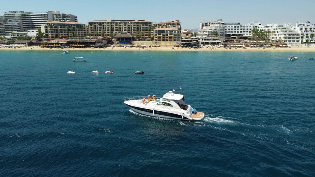 Picture 3 for Activity LOS CABOS: PRIVATE BAY AND ARCH TOUR. LUXURY YACHT 3