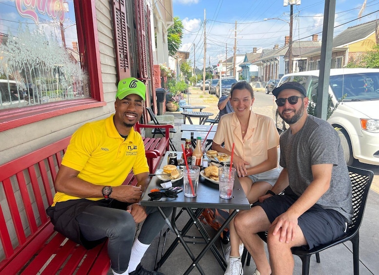Picture 12 for Activity Treme Bar Crawl & Seafood Experience 4