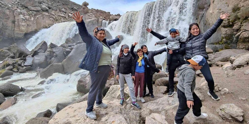Picture 3 for Activity Arequipa: Pillones Waterfalls and Stone Forest | Full day | 4