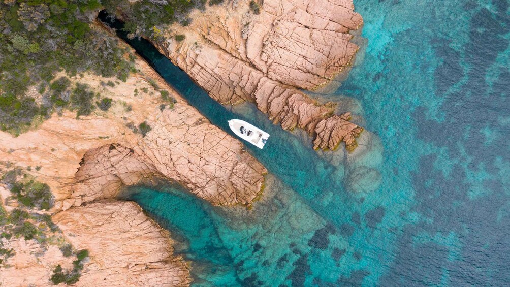 Picture 1 for Activity Corsica: Calanques de Piana-capo rosso boat trip/swim stop 3
