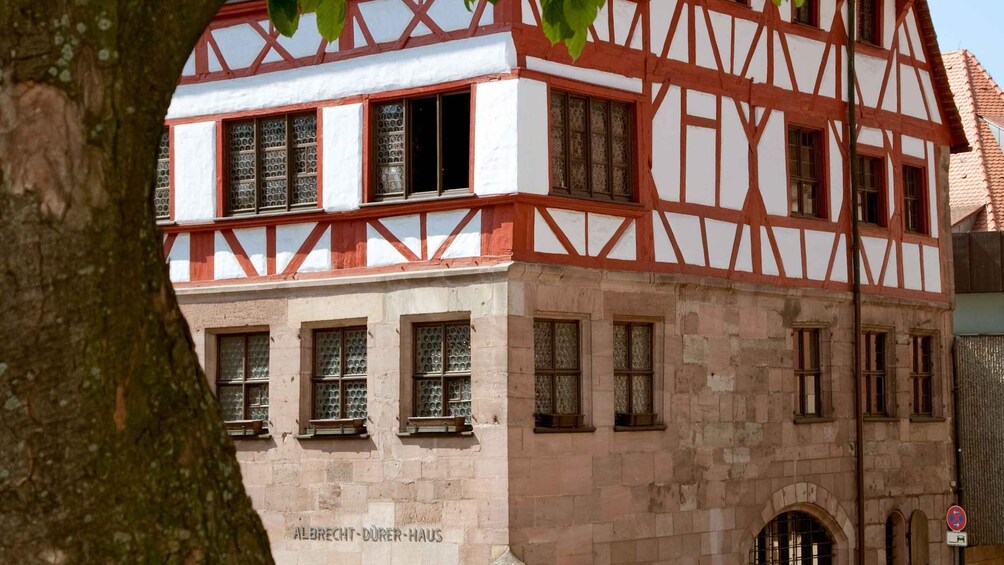 Picture 6 for Activity Nuremberg: Old Town Puplic Guided Walking Tour 2