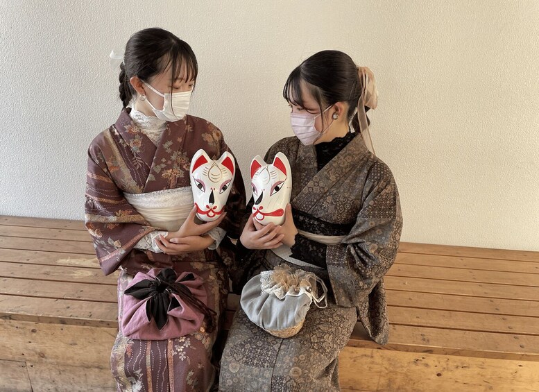 Picture 3 for Activity Fuji Plan - Kimono Experience and City Walk - 3