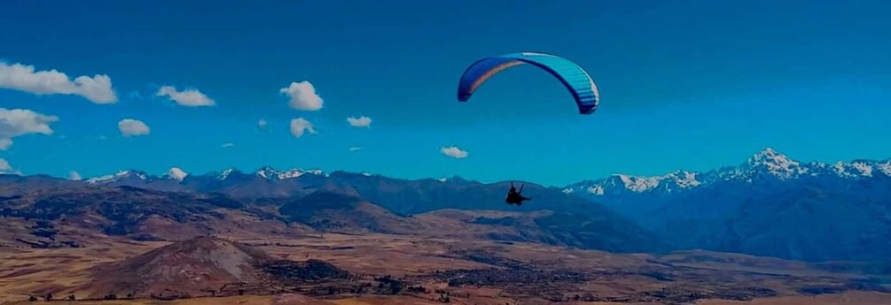 Paragliding over the Sacred Valley 1