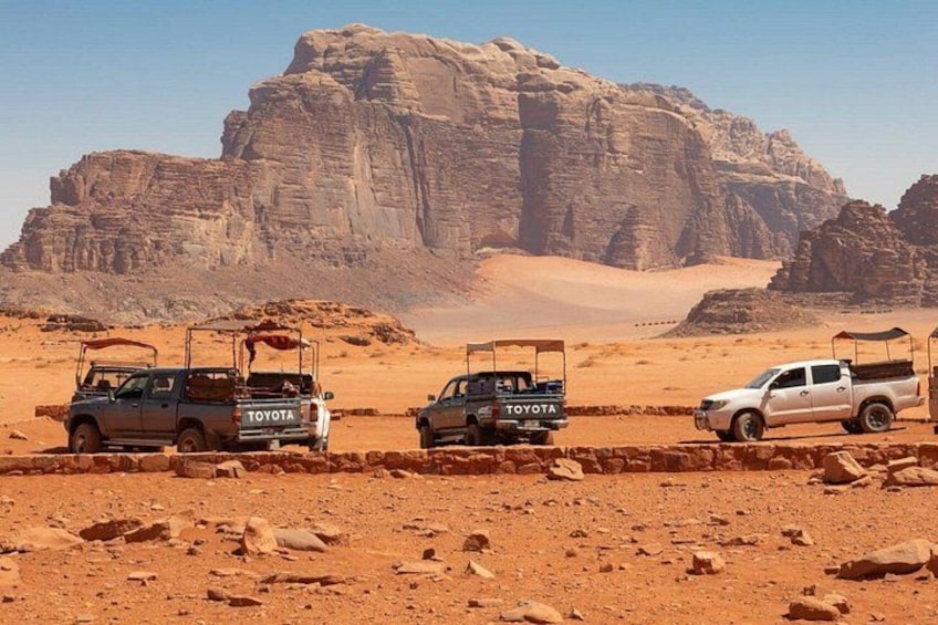Jordan Explorer 4 days Tour Experience –Petra, Wadi Rum, Dead Sea 1