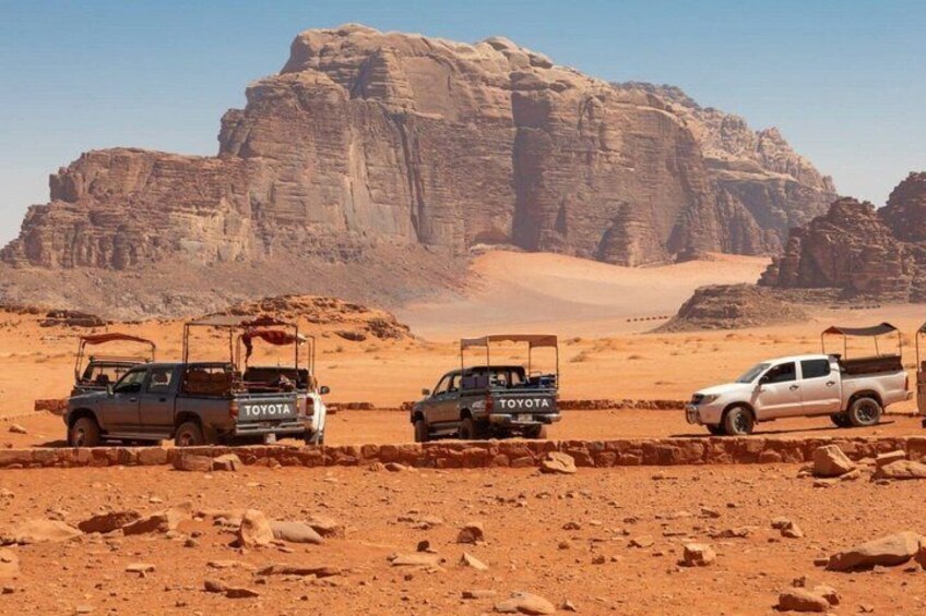 Jordan Explorer 4 days Tour Experience –Petra, Wadi Rum, Dead Sea 1