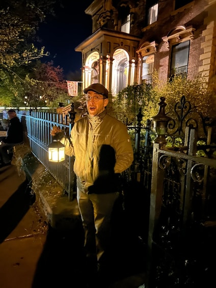 Picture 8 for Activity Haunted Oswego Tour 5