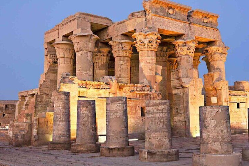2 Night Nile Cruise from Luxor to Aswan with Guided Tours 5