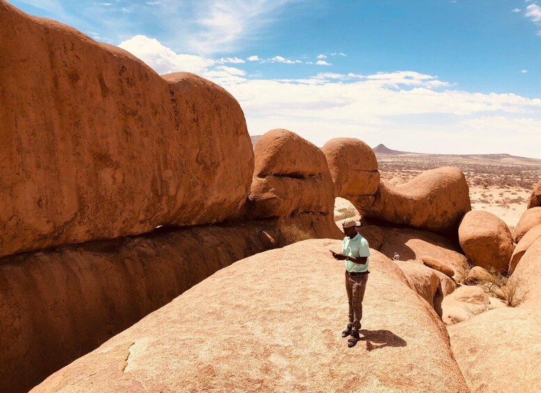 Picture 2 for Activity Spitzkoppe: 2-Day Spitzkoppe Budget Adventure 1