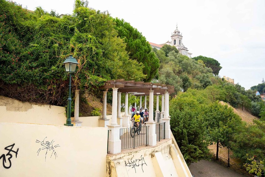 Picture 10 for Activity Lisbon: Hills, Alfama, and Mouraria Tour by Electric Bike 3