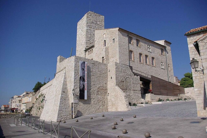 Picture 2 for Activity From Nice: French Riviera Art Tour with Wine Tasting 3