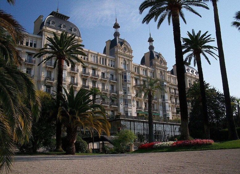 Picture 4 for Activity From Nice: French Riviera Art Tour with Wine Tasting 2