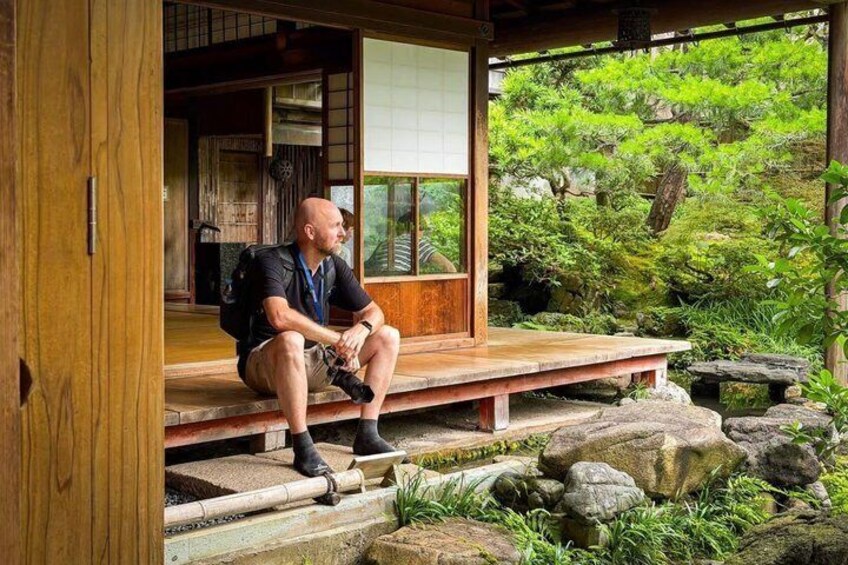 Kanazawa: Castle & Samurai History Walking Tour 5