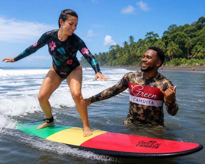 Cahuita: Learn to surf | Small groups + tropical fruit 2