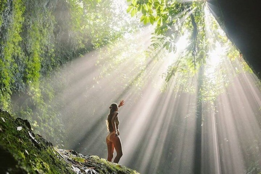 Ubud Waterfalls, Rice Terrace and Jungle Swing Tour 5