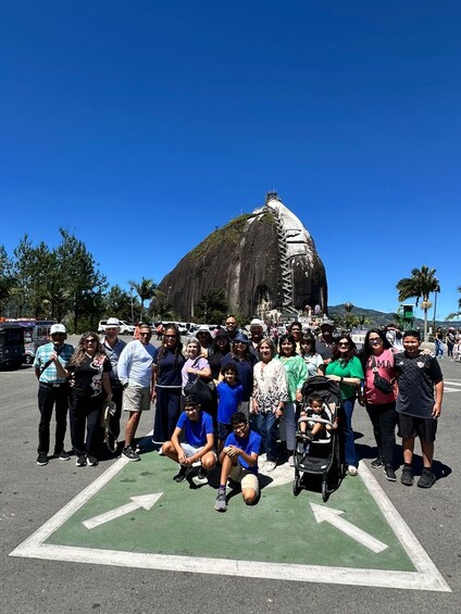 Picture 30 for Activity From Medellín: Guatapé, Piedra del Peñol, Boat Ride, Lunch & Bilingual Guide 2
