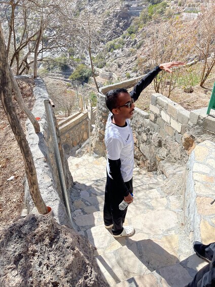 Picture 17 for Activity Jabel Akhder & Nizwa 2