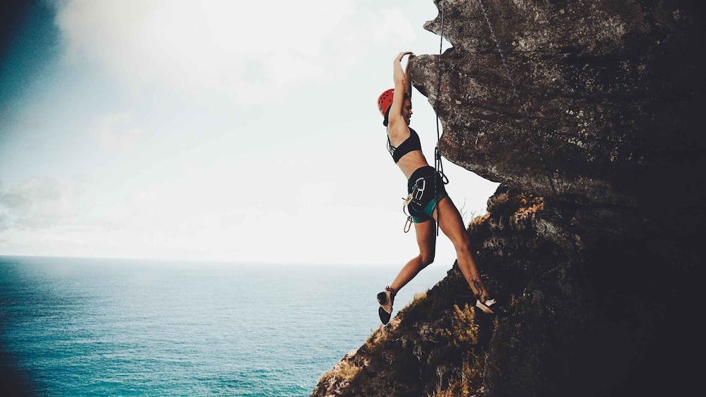 Scaling Oahu: Rock Climbing Adventures Amidst Paradise 1